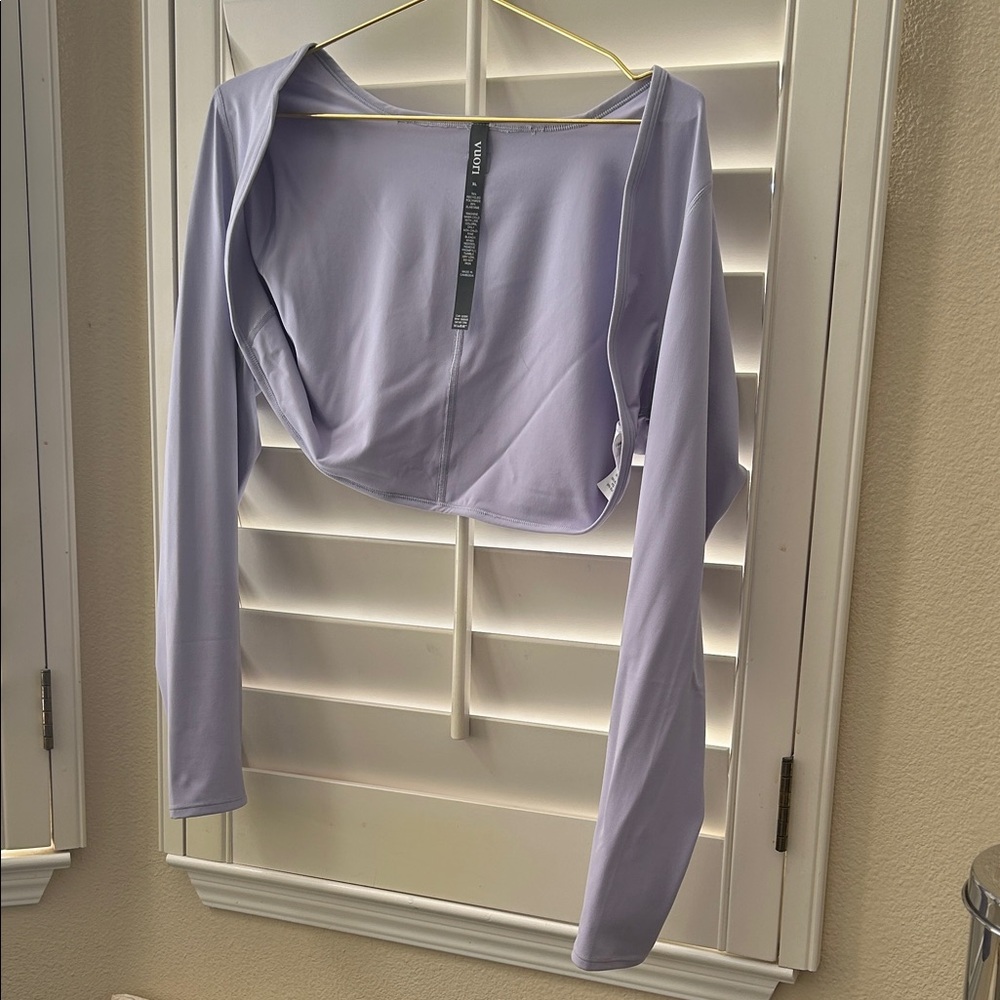 Vuori Lavender Workout Shrug